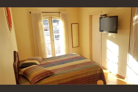 Casa à venda com 3 quartos, 200m² em Vila Isolina Mazzei, São Paulo