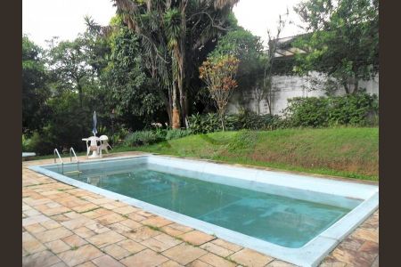 Casa à venda com 300m², 3 quartos e 5 vagas