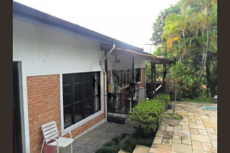 Casa à venda com 300m², 3 quartos e 5 vagas