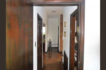 Casa à venda com 3 quartos, 300m² em Cidade São Francisco, São Paulo