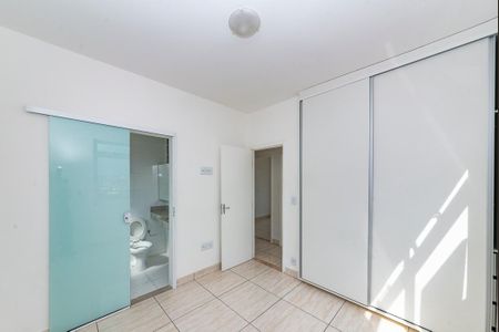 Suíte de apartamento para alugar com 3 quartos, 75m² em Padre Eustáquio, Belo Horizonte