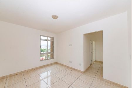 Sala de apartamento para alugar com 3 quartos, 75m² em Padre Eustáquio, Belo Horizonte