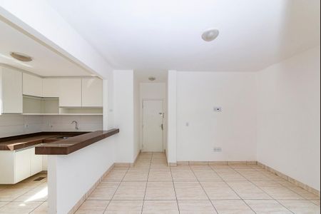 Sala de apartamento para alugar com 3 quartos, 75m² em Padre Eustáquio, Belo Horizonte