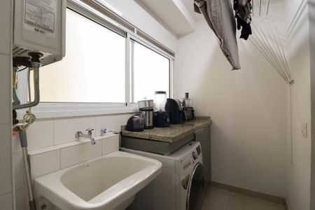 Apartamento para alugar com 110m², 3 quartos e 2 vagasÁrea de Serviço
