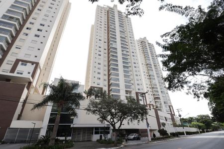 Apartamento para alugar com 110m², 3 quartos e 2 vagasFachada