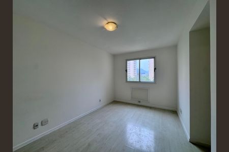 Apartamento para alugar com 70m², 2 quartos e 1 vaga Apartamento para alugar com 70m², 2 quartos e 1 vagaSuíte