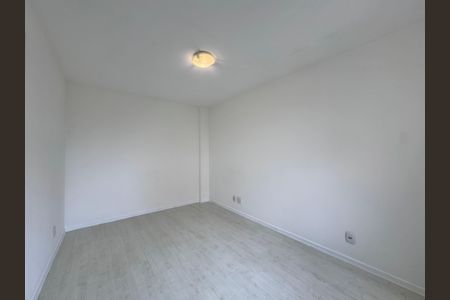 Apartamento para alugar com 70m², 2 quartos e 1 vaga Apartamento para alugar com 70m², 2 quartos e 1 vagaSuíte