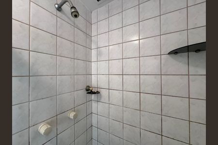 Apartamento para alugar com 70m², 2 quartos e 1 vaga Apartamento para alugar com 70m², 2 quartos e 1 vagaSuíte - Banheiro