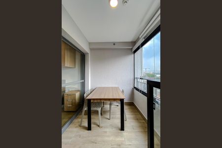 Varanda de kitnet/studio para alugar com 1 quarto, 32m² em Sacomã, São Paulo