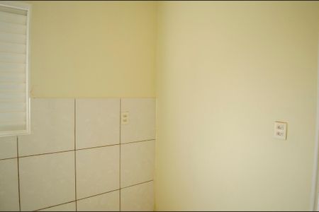 Quarto 2 de apartamento para alugar com 2 quartos, 70m² em Setor Morada do Sol, Goiânia