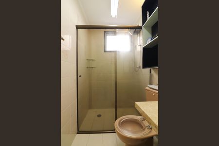 Apartamento para alugar com 70m², 2 quartos e 2 vagasBanheiro Social