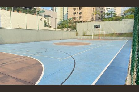 Apartamento à venda com 199m², 4 quartos e 4 vagasÁrea comum