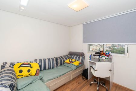 Quarto 2 de apartamento à venda com 4 quartos, 180m² em Milionários, Belo Horizonte