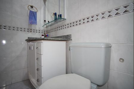 Casa para alugar com 475m², 6 quartos e 7 vagasBanheiro da Suíte 2 