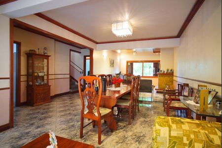 Casa para alugar com 475m², 6 quartos e 7 vagasSala de Jantar