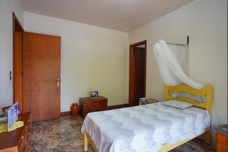 Casa para alugar com 475m², 6 quartos e 7 vagasSuíte 1