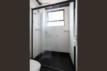 Apartamento à venda com 364m², 4 quartos e 4 vagasBanheiro da suíte 2