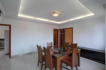 Apartamento à venda com 364m², 4 quartos e 4 vagasSala de jantar