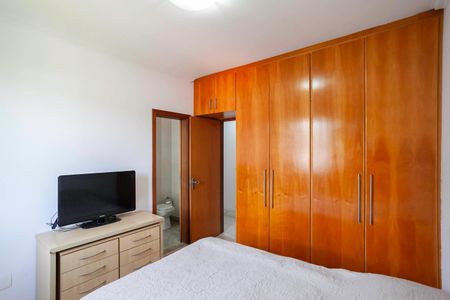 Apartamento à venda com 364m², 4 quartos e 4 vagasSuíte 1