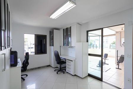 Apartamento à venda com 364m², 4 quartos e 4 vagasCobertura - Sala/Escritório