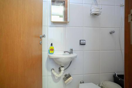 Apartamento à venda com 364m², 4 quartos e 4 vagasBanheiro de serviço