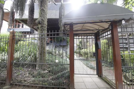 Apartamento para alugar com 261m², 4 quartos e 2 vagasFachada