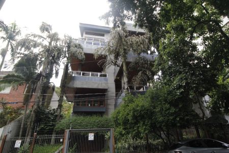 Apartamento para alugar com 261m², 4 quartos e 2 vagasFachada