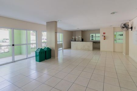 Apartamento à venda com 54m², 2 quartos e 1 vaga Apartamento à venda com 54m², 2 quartos e 1 vagaÁrea comum - Salão de festas