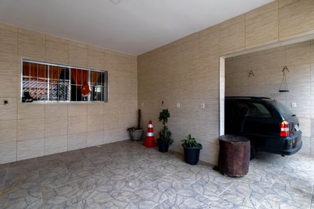 Casa à venda com 175m², 3 quartos e 3 vagas Casa à venda com 175m², 3 quartos e 3 vagasGaragem