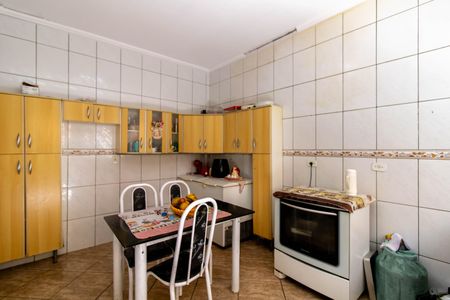 Casa à venda com 175m², 3 quartos e 3 vagas Casa à venda com 175m², 3 quartos e 3 vagasCozinha