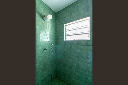 Casa à venda com 175m², 3 quartos e 3 vagas Casa à venda com 175m², 3 quartos e 3 vagasBanheiro 1