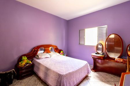 Casa à venda com 175m², 3 quartos e 3 vagas Casa à venda com 175m², 3 quartos e 3 vagasQuarto 3