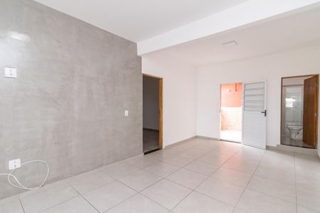 Sala de casa para alugar com 1 quarto, 70m² em Jardim Eliane, São Paulo