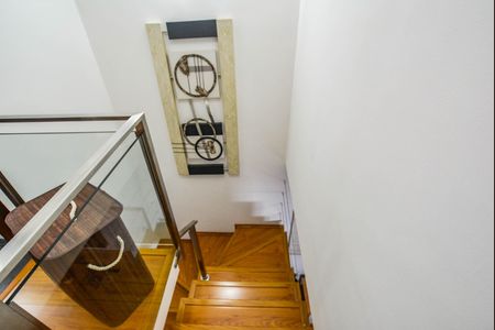 Escada de casa à venda com 3 quartos, 91m² em Vila Lutécia, Santo André