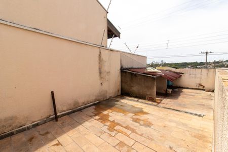 Casa à venda com 190m², 3 quartos e 4 vagasÁrea externa