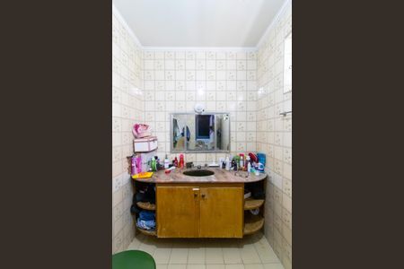 Casa à venda com 190m², 3 quartos e 4 vagasBanheiro da Suíte