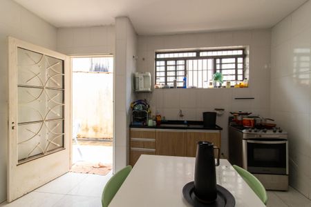 Casa à venda com 190m², 3 quartos e 4 vagasCozinha