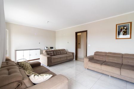 Casa à venda com 190m², 3 quartos e 4 vagasSala