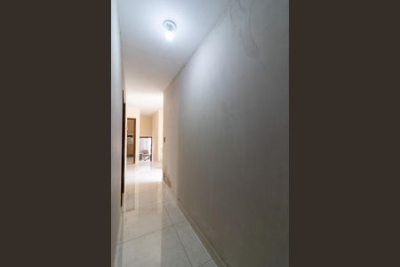 Casa à venda com 190m², 3 quartos e 4 vagasCorredor