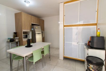Casa à venda com 190m², 3 quartos e 4 vagasCozinha