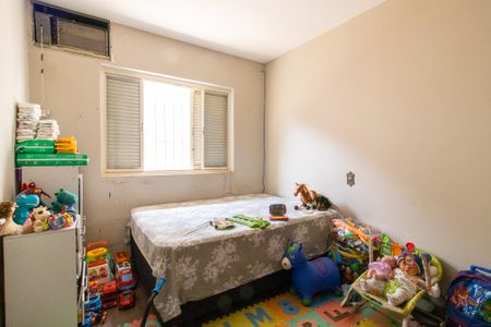 Casa à venda com 190m², 3 quartos e 4 vagasQuarto 3