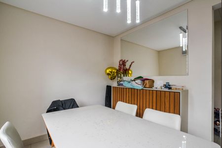Sala de Jantar de casa de condomínio à venda com 3 quartos, 182m² em Vila Assunção, Santo André