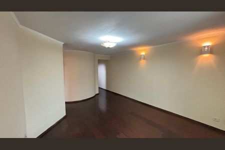 Sala de casa para alugar com 3 quartos, 135m² em Santa Maria, Santo André