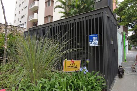 Apartamento à venda com 152m², 3 quartos e 2 vagasFachada