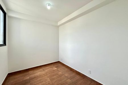 Quarto 1 de apartamento para alugar com 2 quartos, 35m² em Vila Mira, São Paulo