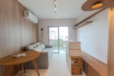 Sala de apartamento para alugar com 1 quarto, 85m² em Morro dos Ingleses, São Paulo
