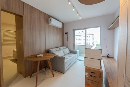 Sala de apartamento para alugar com 1 quarto, 85m² em Morro dos Ingleses, São Paulo