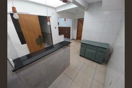Casa de condomínio à venda com 35m², 1 quarto e sem vaga