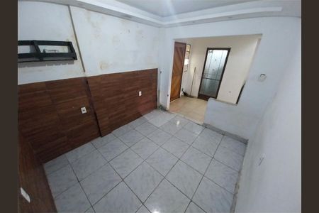 Casa de condomínio à venda com 35m², 1 quarto e sem vaga