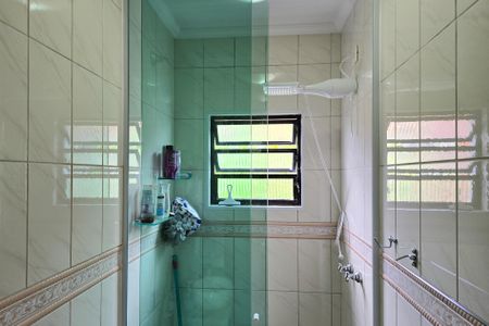 Casa à venda com 223m², 3 quartos e 2 vagasBanheiro Social